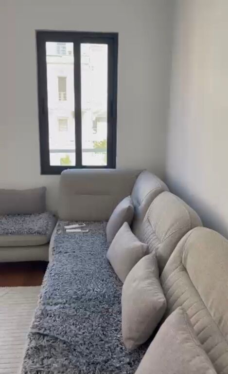 Jepet me qira apartament 2+1 në Fresk!