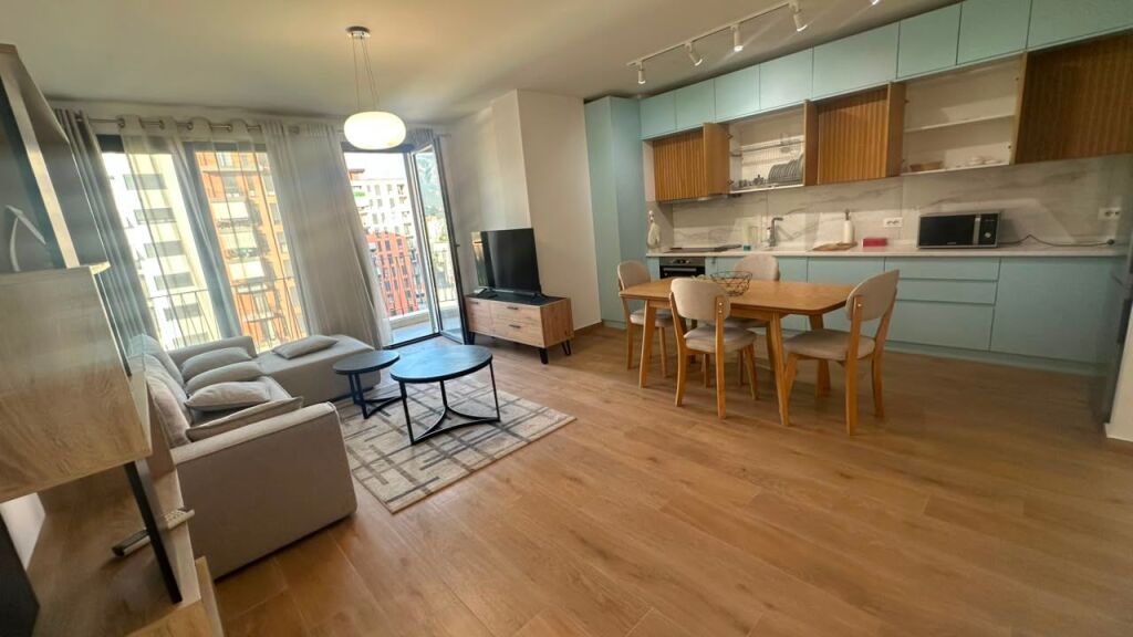 Apartament 2+1 per qira tek kompleksi Zirkon