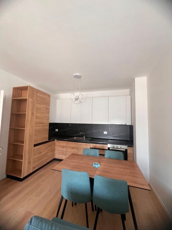 Oasis residenc , Jepet 1+1+parking per qera