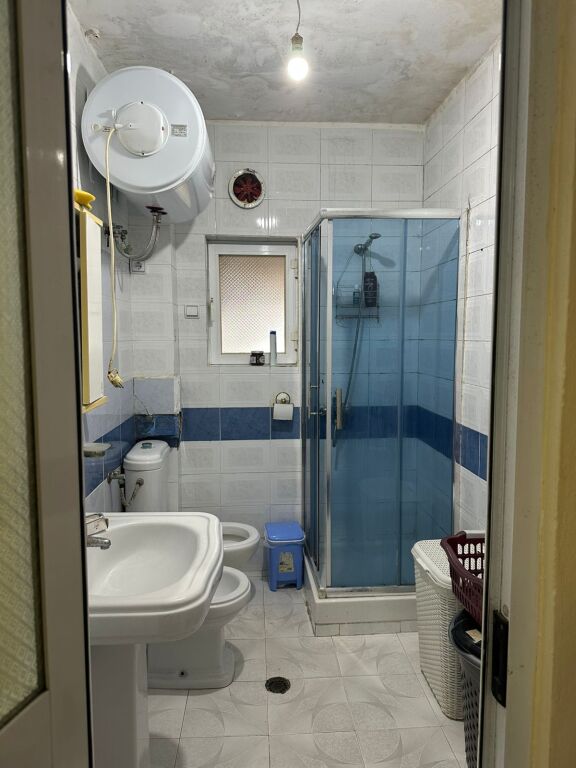In the Ali Demi area, a 1+1 furnished apartment is for rent, 35,000 Leke   