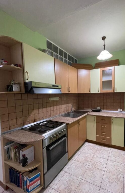 Appartamento 1+1 in affitto, via Myslym Shyr Him Kolli 500 Mila leke