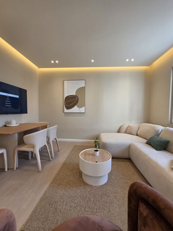 Apartament 2+1 per qira te Brryli !