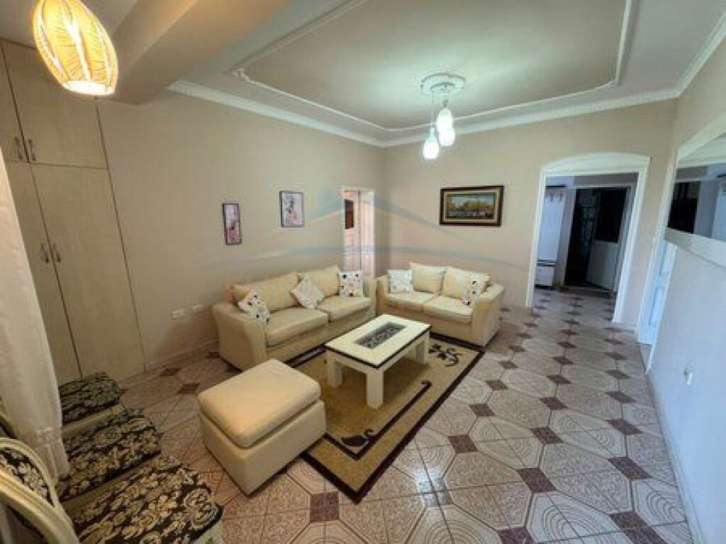 Qira, Apartament 2+1+2+ Post Parkimi, Sauk