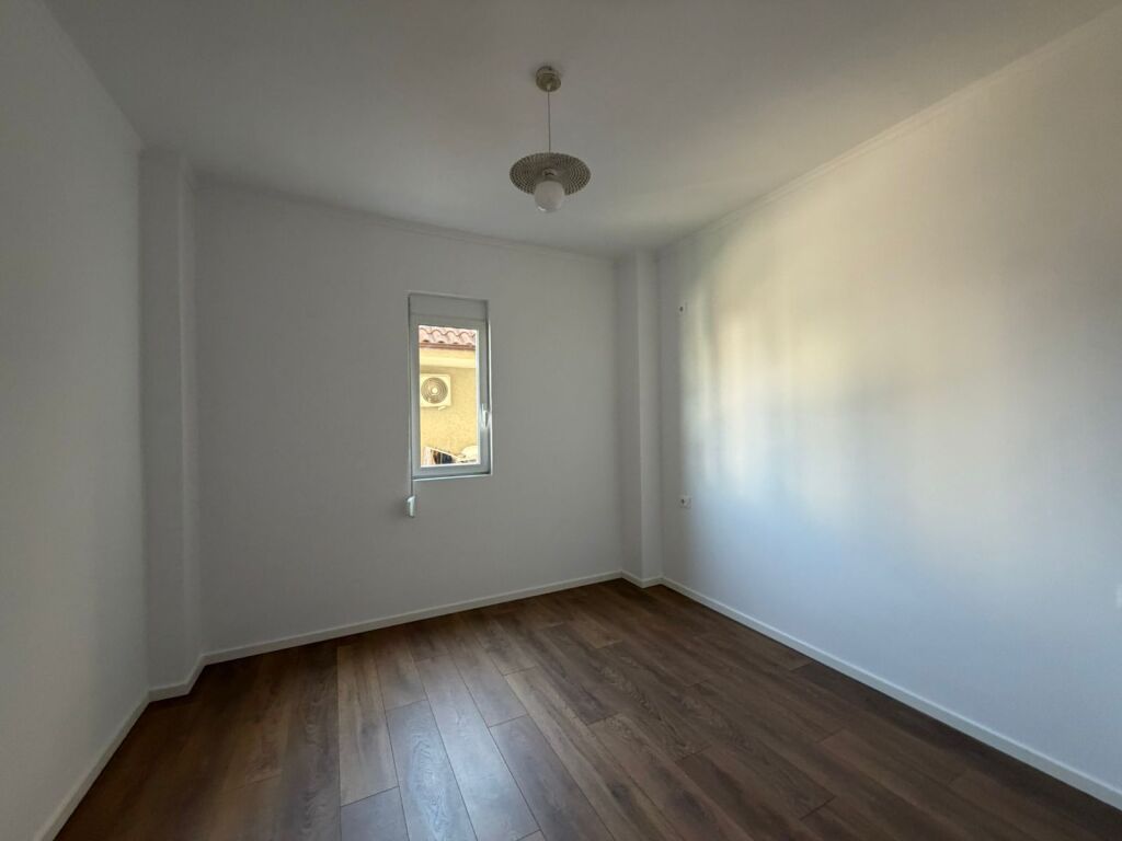 🏡 APPARTAMENTO 1+1 IN VENDITA – VIA DRITAN HOXHA