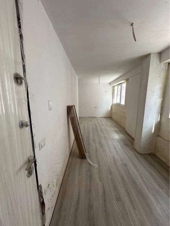 MONOLOCALE IN VENDITA 29 M - SELITE, TIRANA