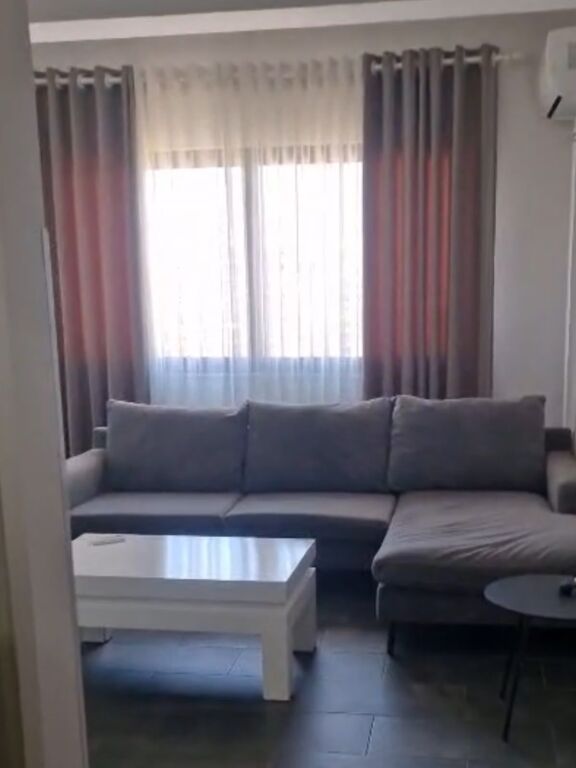 Appartamento 2+1 in affitto – Via Teodor Keko, vicino all'Hotel Marinaj !