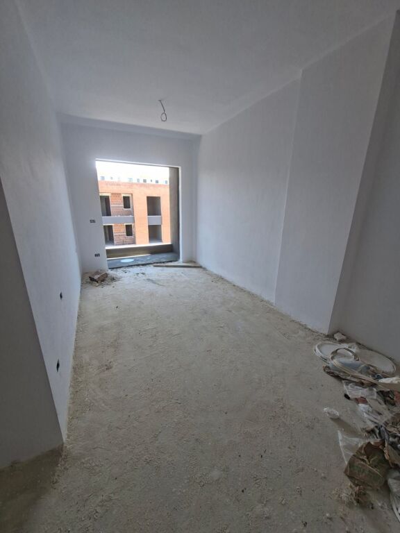FOR SALE APARTMENT 2+1 IN KAMEZ 95,000 EURO
