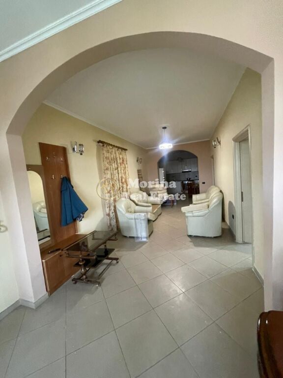 Qera | Vilë 2 + 1 | Selitë | 500 €/muaj