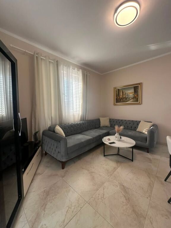 Apartament 1+1 me qira – Spitali Amerikan 2 !