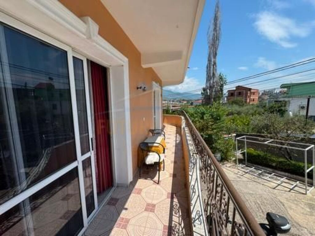 Qira, Apartament 2+1+2+ Post Parkimi, Sauk