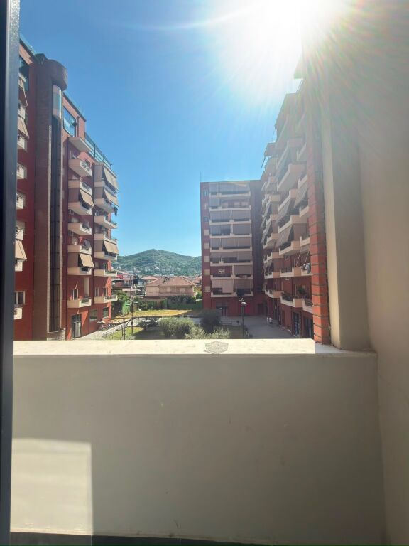Appartamento duplex in affitto a Golden Park