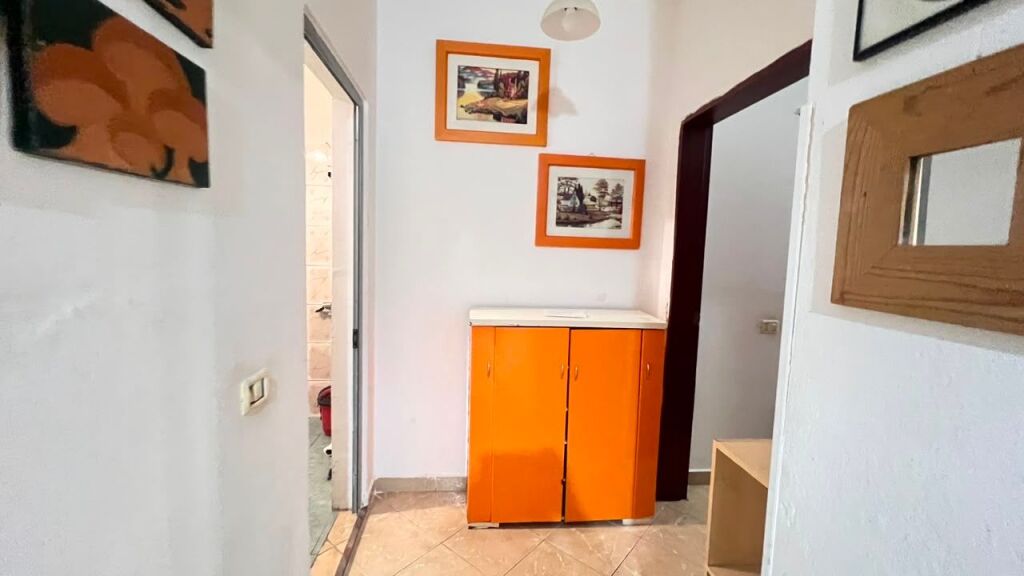 Apartament 2+1 per qera ne fresk prane restorant Fresk !