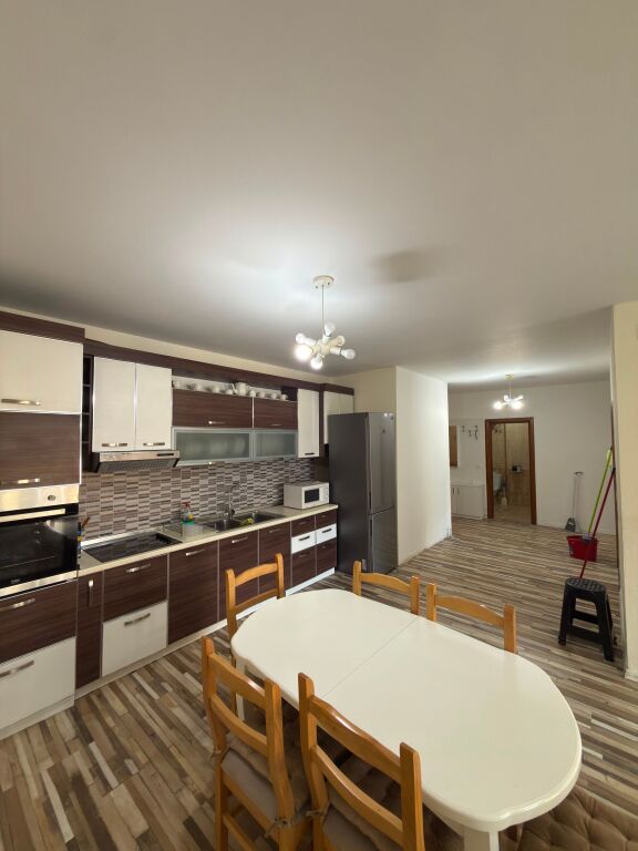 🔑SHITET - Apartament 2+1+2 tek Komuna e Parisit