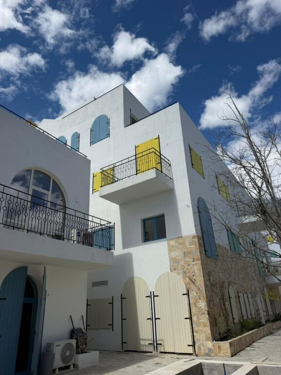 🌊 APARTMENT 2+1 FOR SALE – SANTORINI RESIDENCE, DHËRMI