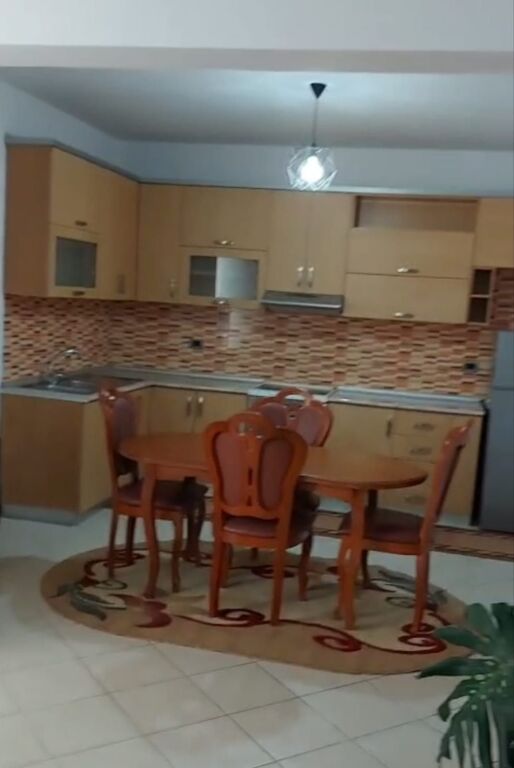 Affitto | Apartament 2 + 1 | Bulevardi I Ri | 500 €/mese