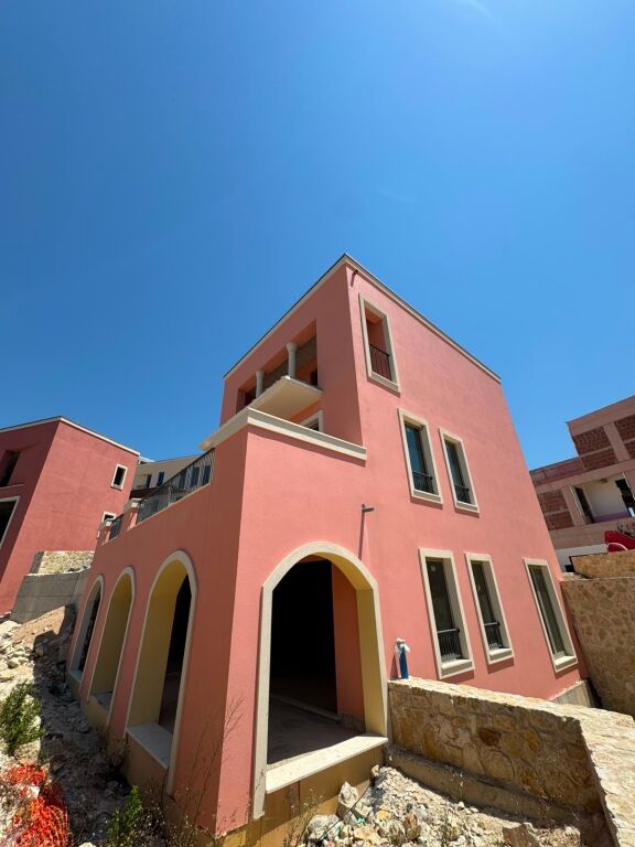 Individual Villa for Sale Manastiri Resort