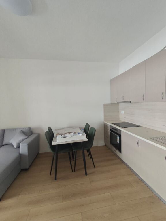 Apartament 1+1 per qera tek Univers City !