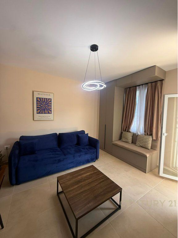 SHITET SUPER APARTAMENT 1+1 NE QENDER TE GOLEMIT!!!!!