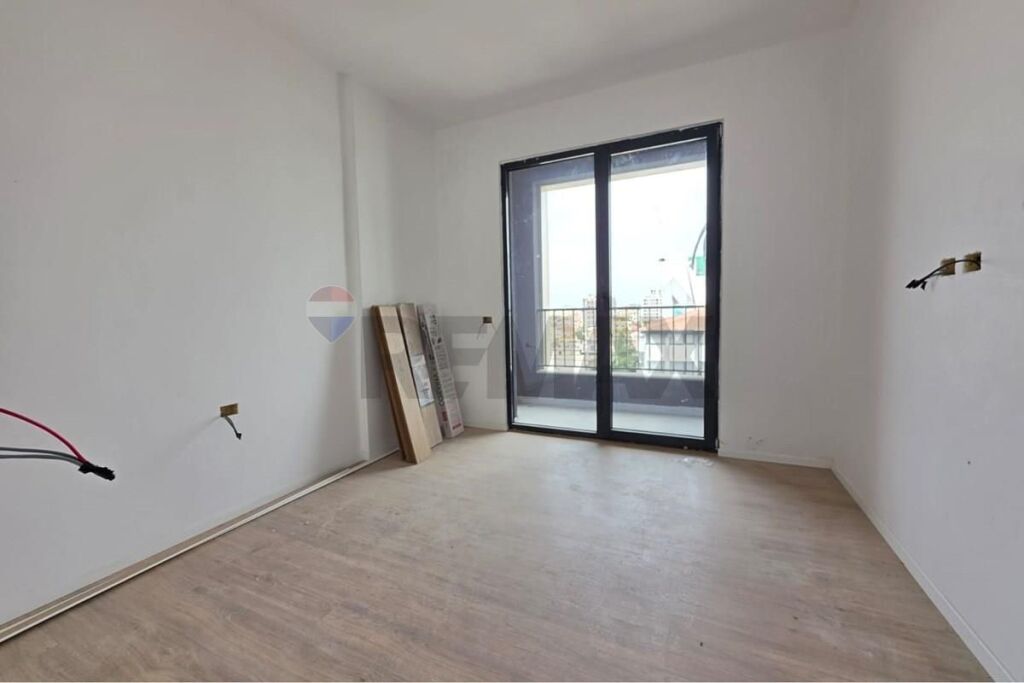 Appartamento 2+1+ Veranda in vendita a Jordan Misja