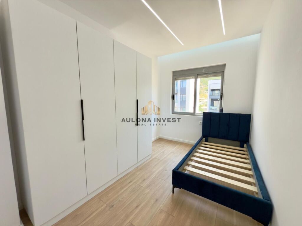 APARTAMENT 2+1+2 NE SHITJE LUNGOMARE-VLORE.