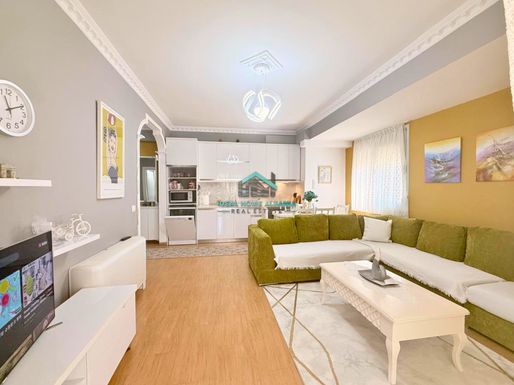 Apartment 1+1 for Sale – Lungomare, Vlore.