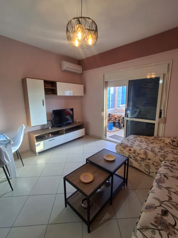📍    Apartament 2+1 me Qira Afatgjatë | Kisha Ortodokse, Vlorë