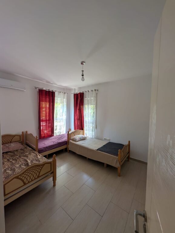 Qera | Apartament 1 + 1 | Rruga 5 Maji | 400 €/muaj