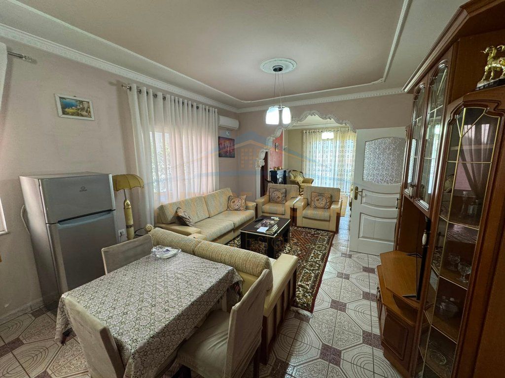 Rent, Apartment 2+1+2+ Parking Space, Sauk
