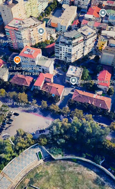 Garsoniere me qira tek Stadiumi Dinamo