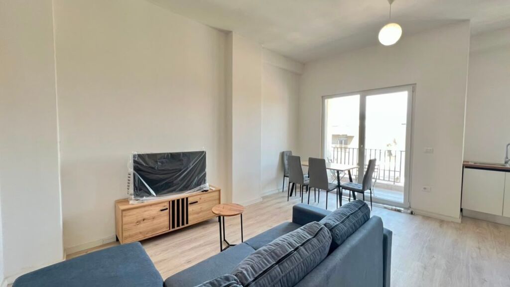 🏠 **FOR RENT: 1+1 Apartment**  📍 Aura Complex (Near Our Lady of Good Counsel University) 💰 55,000 ALL/Month 🏢 Building Year: 2025 🏢 6th Floor 📐 65 m² 🔥☄️ **100% Brand New – Never Occupied**