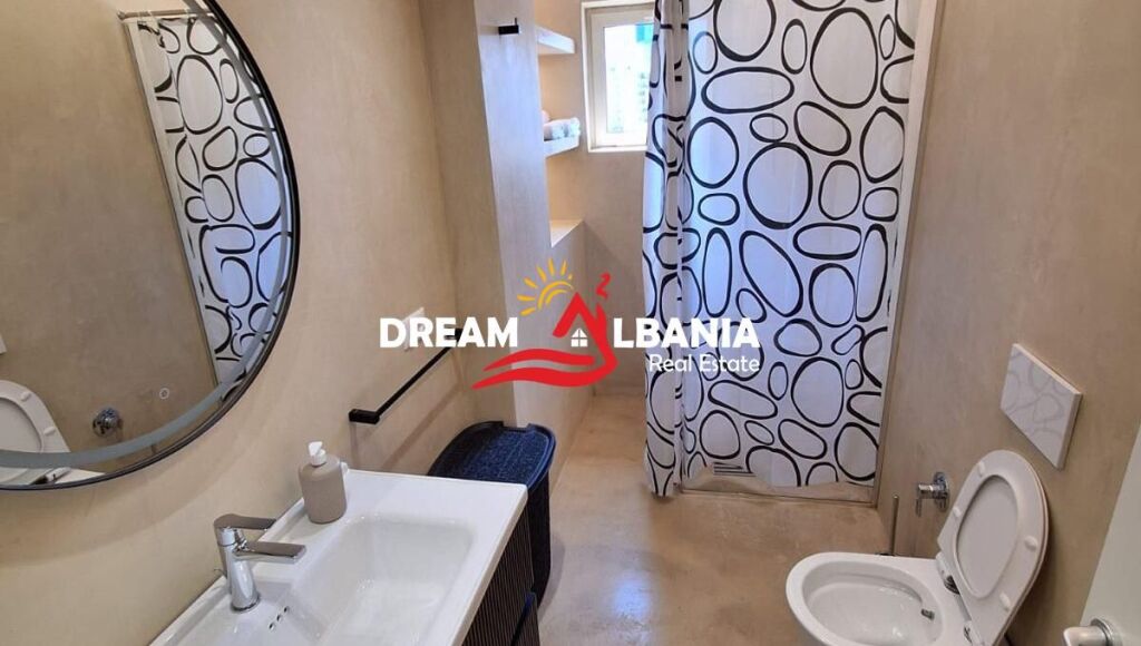 Shitet Apartament 2+1+2 Rruga e Bogdaneve, perballe Shkolles Avni Rustemi (ID 41212294)