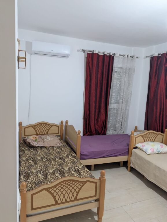 Qera | Apartament 1 + 1 | Rruga 5 Maji | 400 €/muaj
