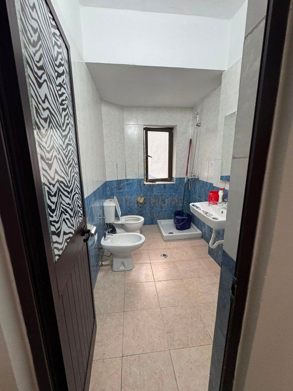 Rent, Apartment 2+1, Myslym Shyri Street, Tirana.