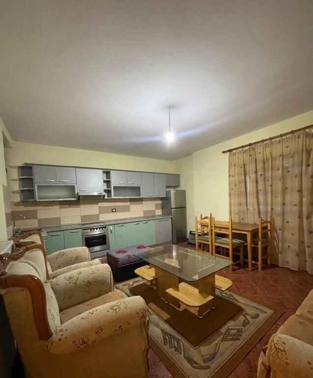 Rent | Apartament 2 + 1 | Rruga 5 Maji | 450 €/month
