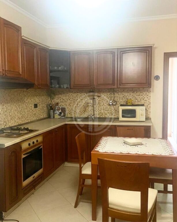 Apartament 2+1 me qira tek Muzeu i Dëshmorëve, Durrës