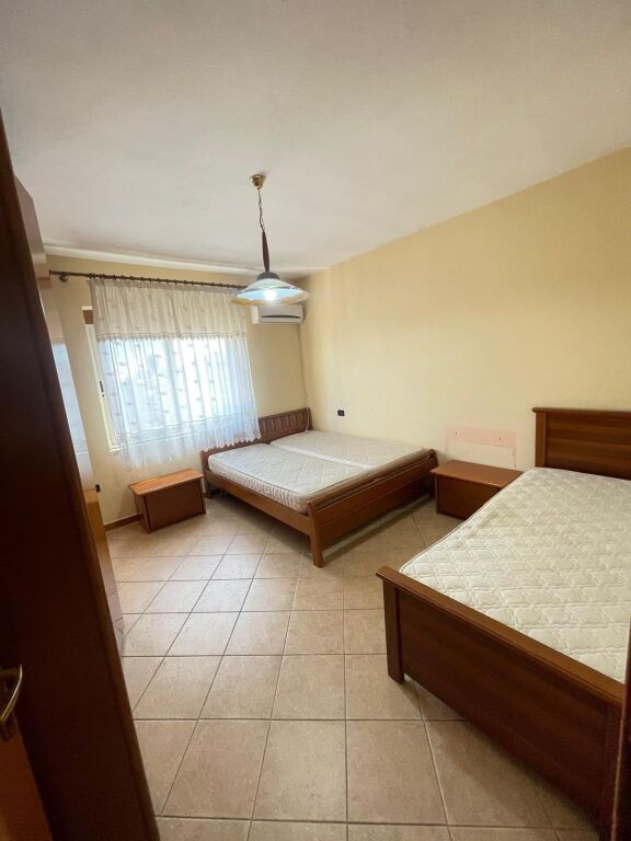 SHITET APARTAMENT 1+1 PRANE MARKATES QENDER DURRES 95000 EURO
