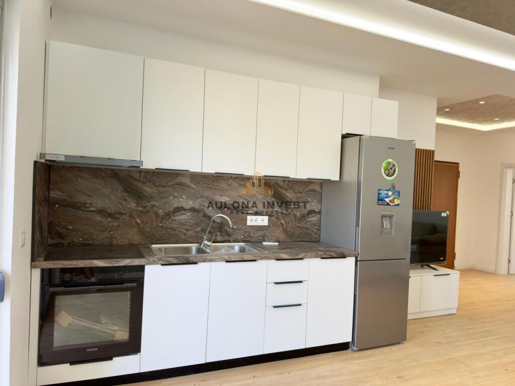 APARTAMENT 2+1+2 NE SHITJE LUNGOMARE-VLORE.