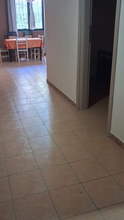 Jepet Me Qera Apartament 2+1+1 Ballkon