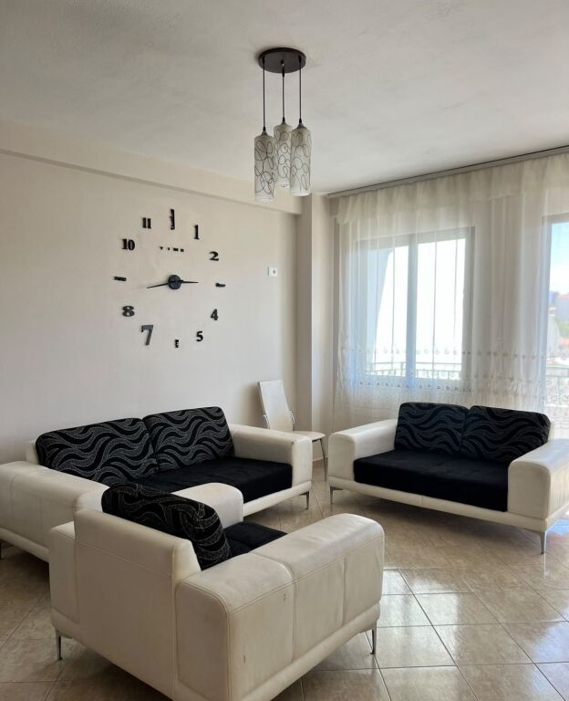 Affitto | Apartament 2 + 1 | Ish Tregu Elektrik | 450 €/mese