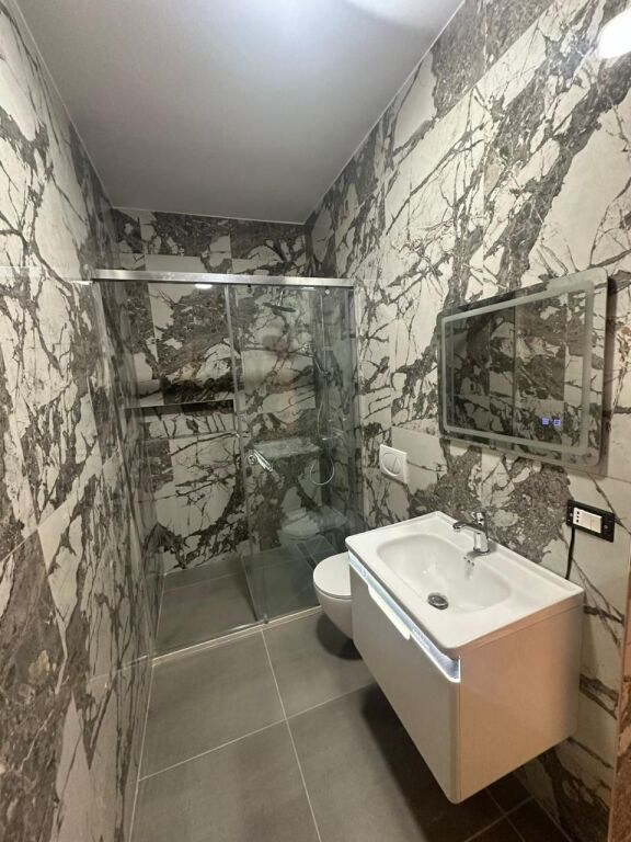 🏡 **SHITET APARTAMENT 1+1 + POST PARKIMI – LAKE VIEW RESIDENCE**
