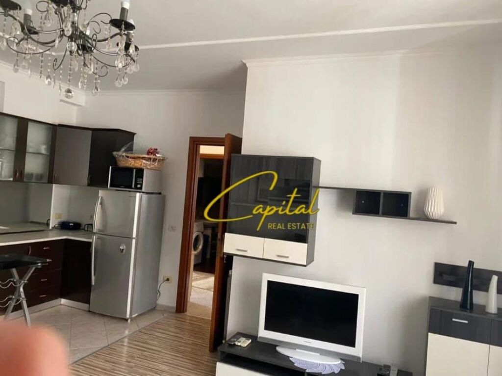 APARTAMENT ME QIRA 2+1 LIQENI I THATE 600 EURO