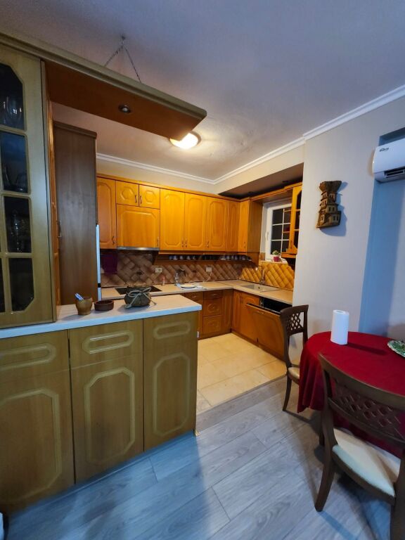 Apartment for rent 2+1 at Barricades Street