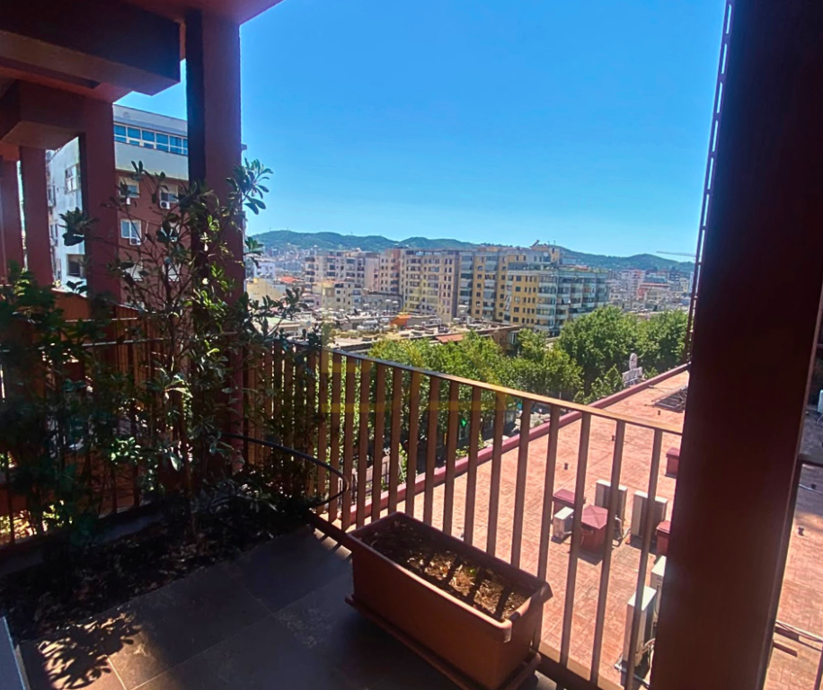 Apartment 3+1+2 for Rent – Garden Building, Kavaja Street, Tirana