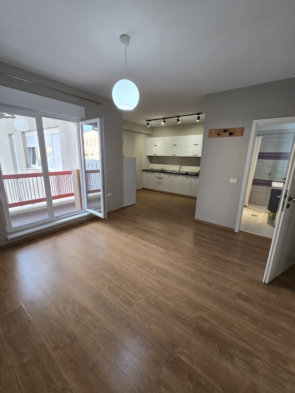 Apartment for Rent at Magnet Complex