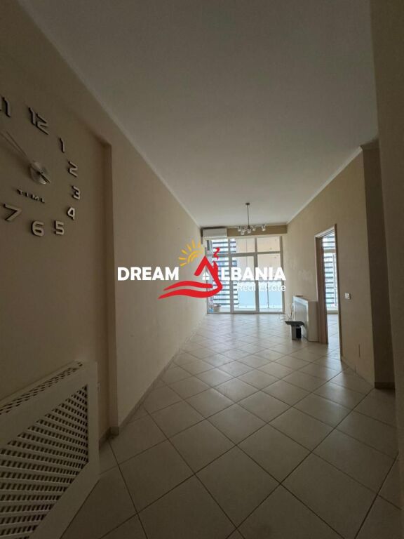 Appartamento 1+1 in vendita, Comune di Parigi, Complesso Kika 2 (ID 51110004)