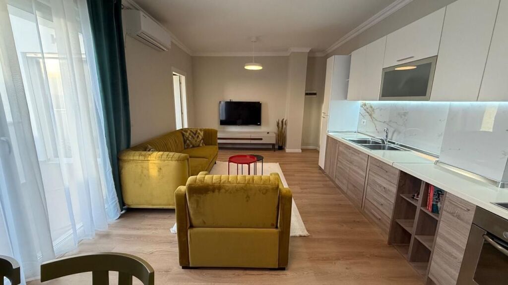 Rent apartment 1+1+veranda 23 m2, Fresk