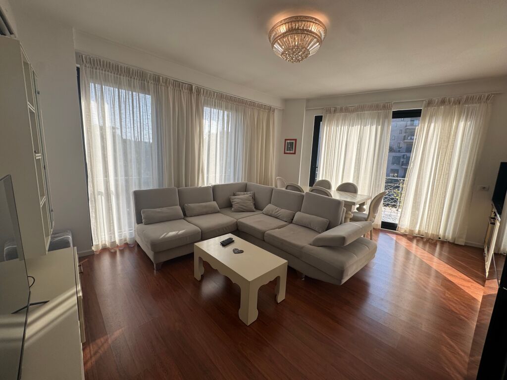 Appartamento 2+1 in affitto in Via Elbasan