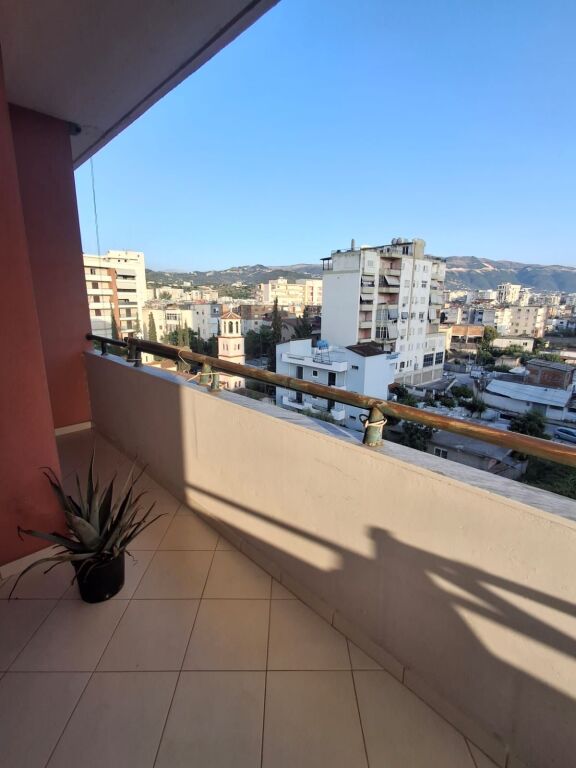 📍    Apartament 2+1 me Qira Afatgjatë | Kisha Ortodokse, Vlorë