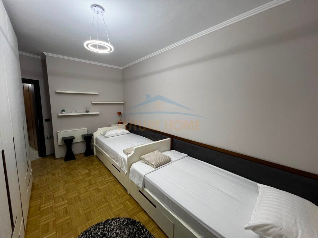 Affitto , Appartamento 2+1 , Piazza Willson , Tirana