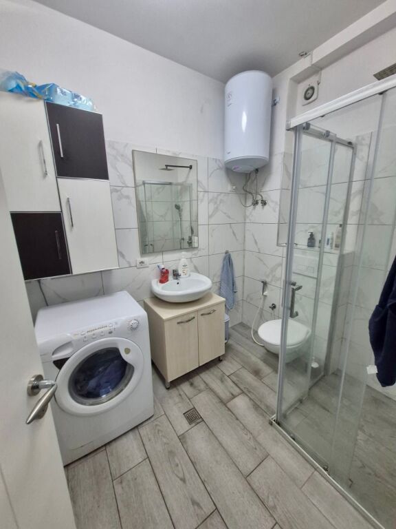 📣 QERA Apartament 1+1 Me Parking 📍 Rruga “Ferit Xhajko”, Prane Karburant Kastrati ✨